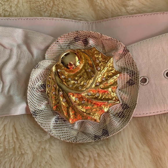 Vtg 80s Genuine leather Unique Artisan belt gold ornate buckle ruffle Belt M NOS - Picture 6 of 15